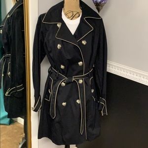 Trench coat style